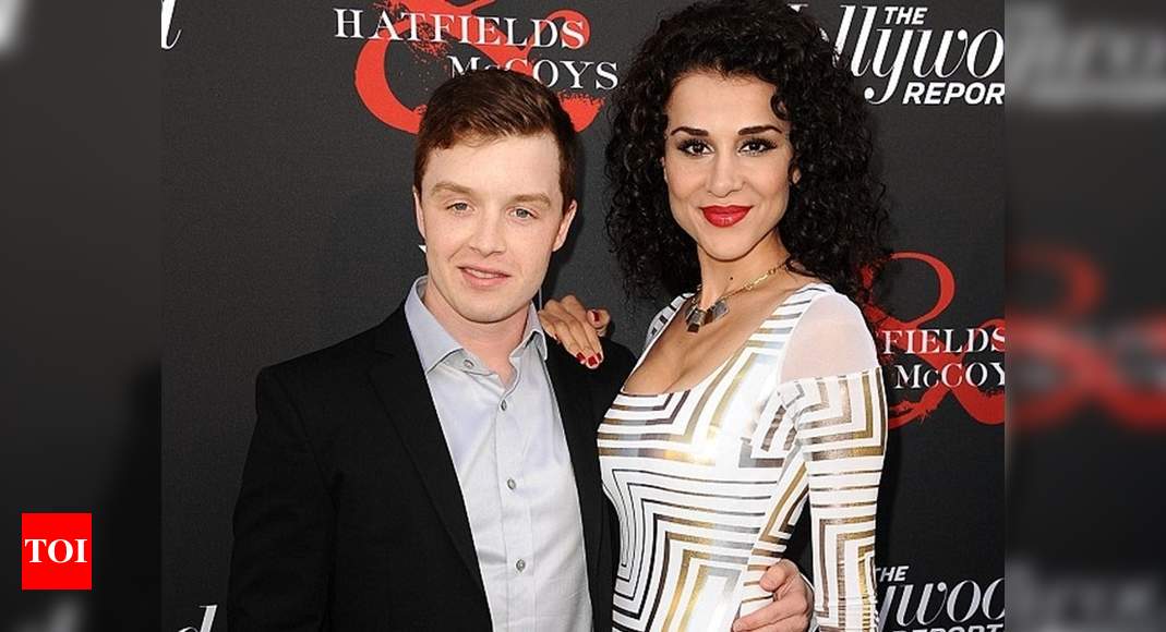 Layla Alizada, Noel fisher